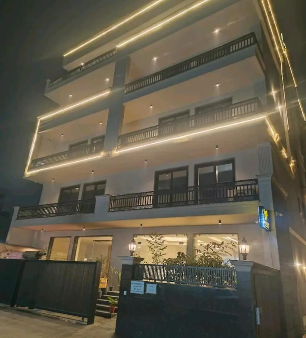 Hotel Vacanza By Westay Luxury Home Gurgaon